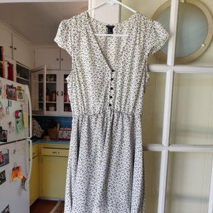 Dress with heart pattern